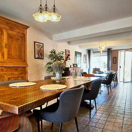 D'hotes La Cour Des Saligues 3*