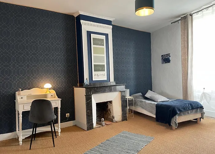 D'hotes La Cour Des Saligues 3*